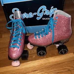 Sure-Grip Pink Glitter Rollerskates Sz 4 (shoe size 6)